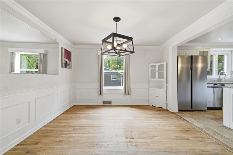 116 Hawthorne Dr — photo 8