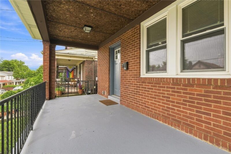 1006 Flemington — photo 3