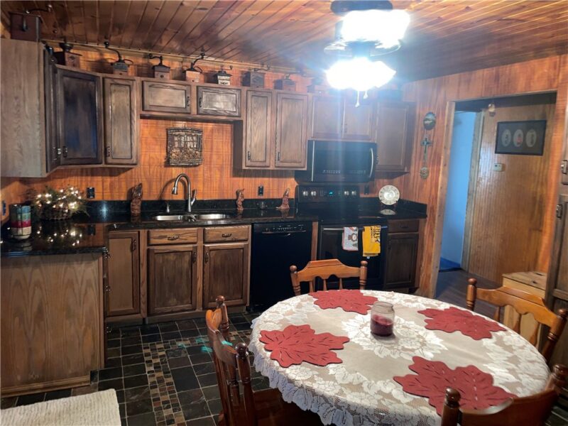237 Fox Stop Rd — photo 5