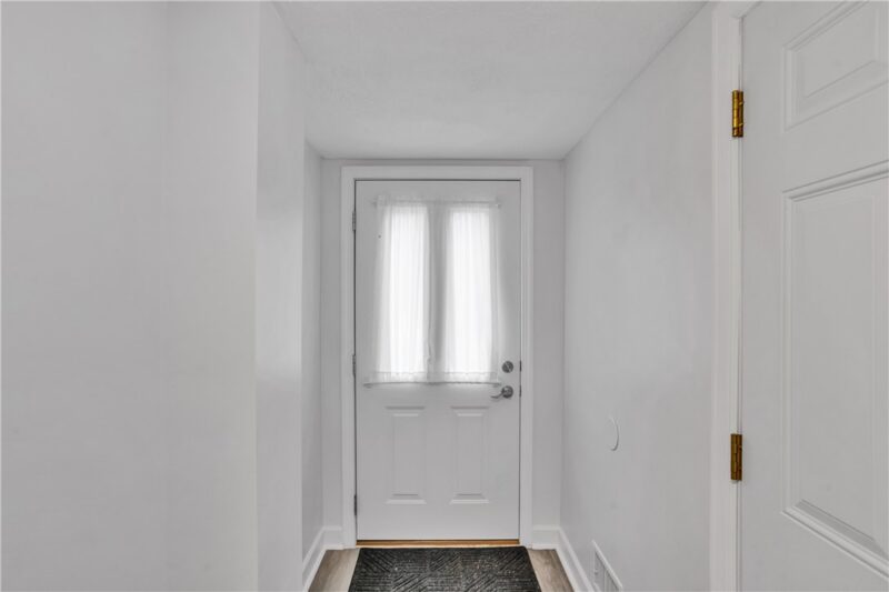 5018 Hamilton Dr — photo 3