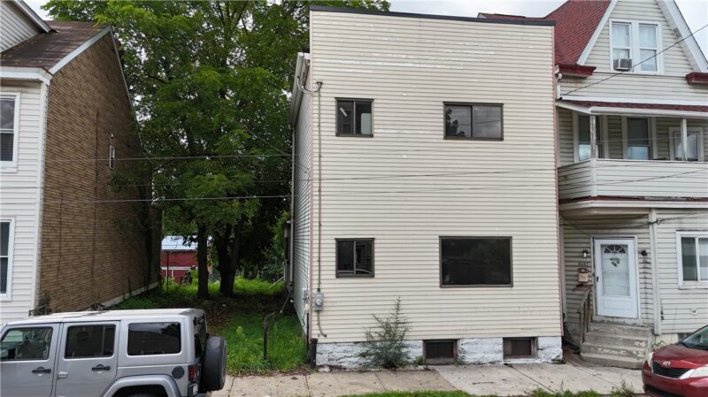 2925 Shadeland Ave — photo 3