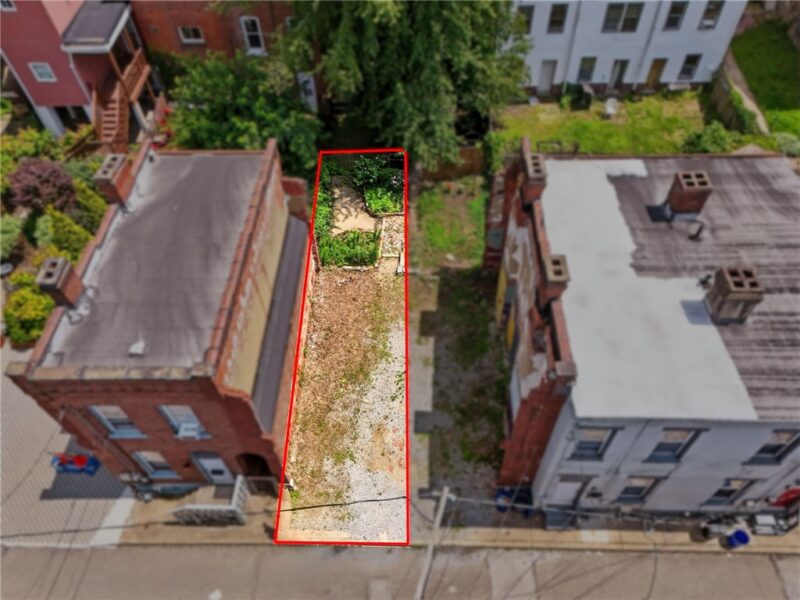 5130-5132 Dresden Way — photo 3