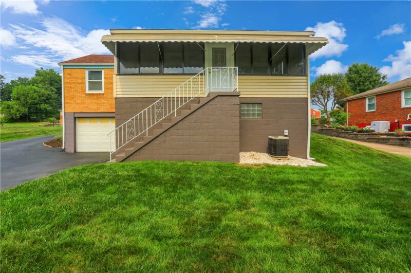 9144 Saginaw Dr — photo 8
