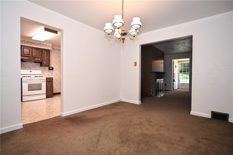 2105 Ridge Rd — photo 8