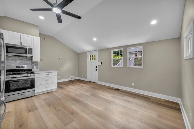 1305 Terrace St — photo 3