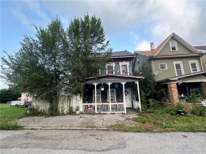 914 4th Avenue — photo 2