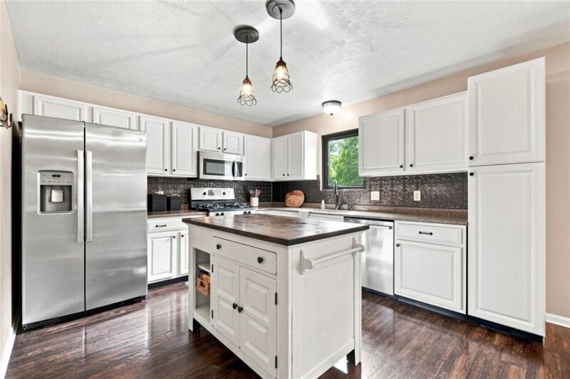 397 Lincoln Ave — photo 5
