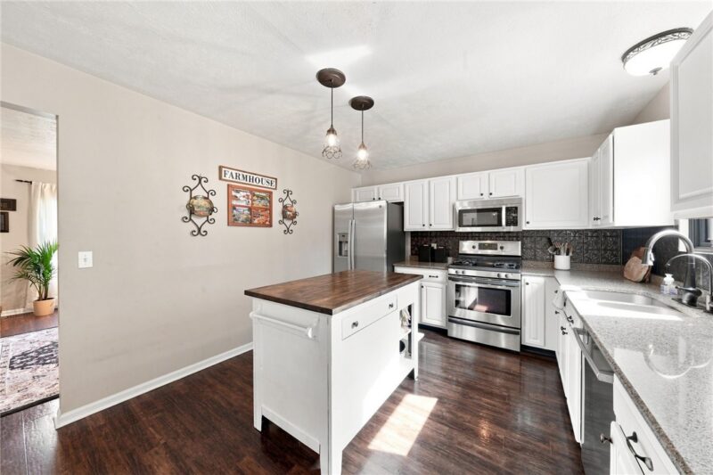 397 Lincoln Ave — photo 7