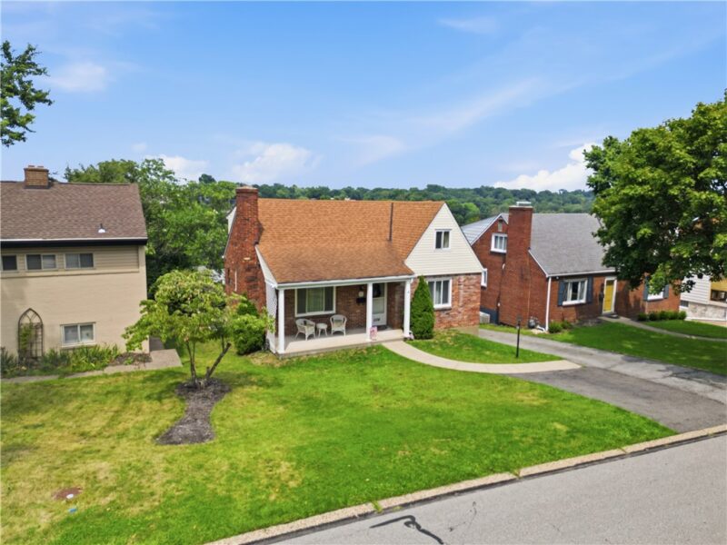 1134 Cardinal Dr — photo 2