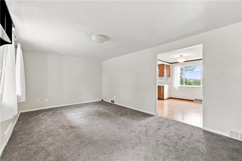1134 Cardinal Dr — photo 5