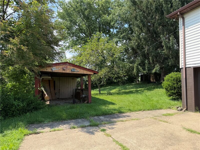 111 Adams St — photo 4