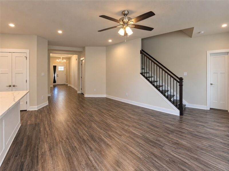 203 Foxtail Cir — photo 7