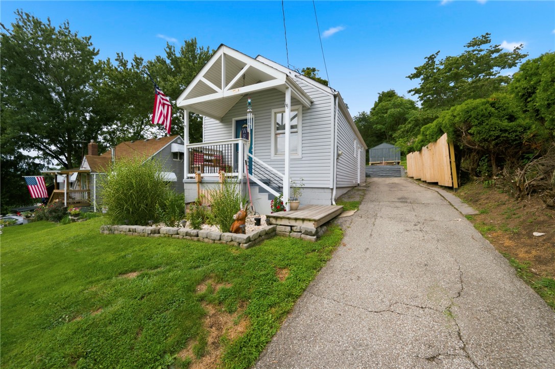 1107 Elk Ave — photo 1