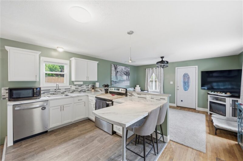 1107 Elk Ave — photo 8
