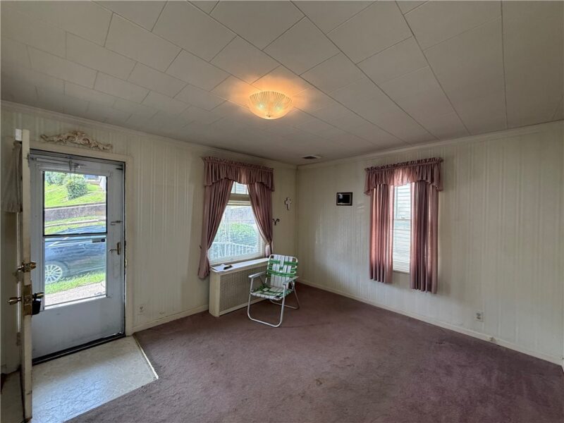 808 Meadow Ave — photo 4