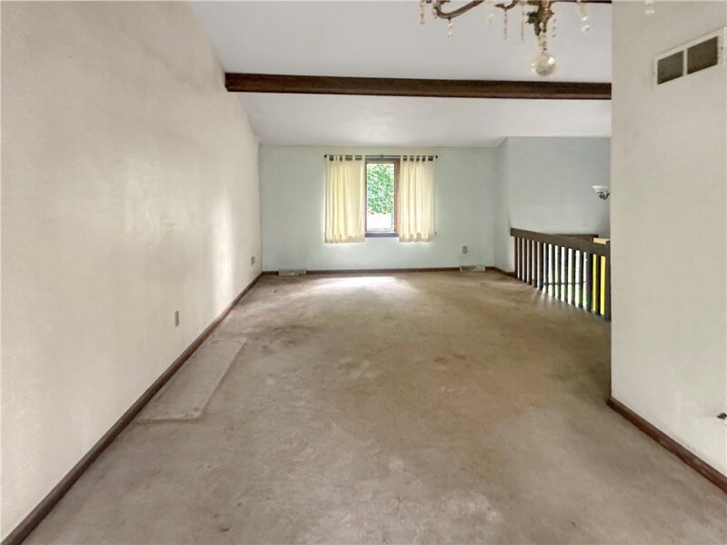 9 Carol Pl — photo 4