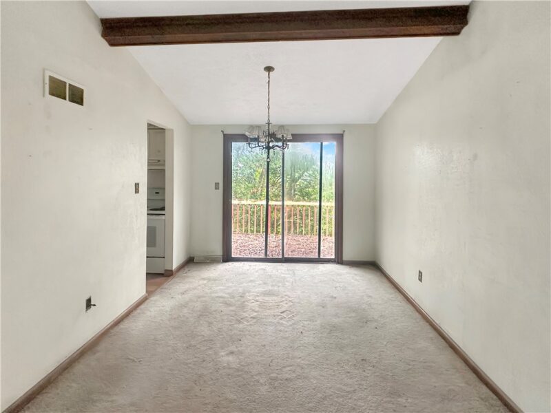 9 Carol Pl — photo 5