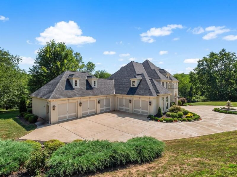 108 Carriage Hill DRIVE — photo 5