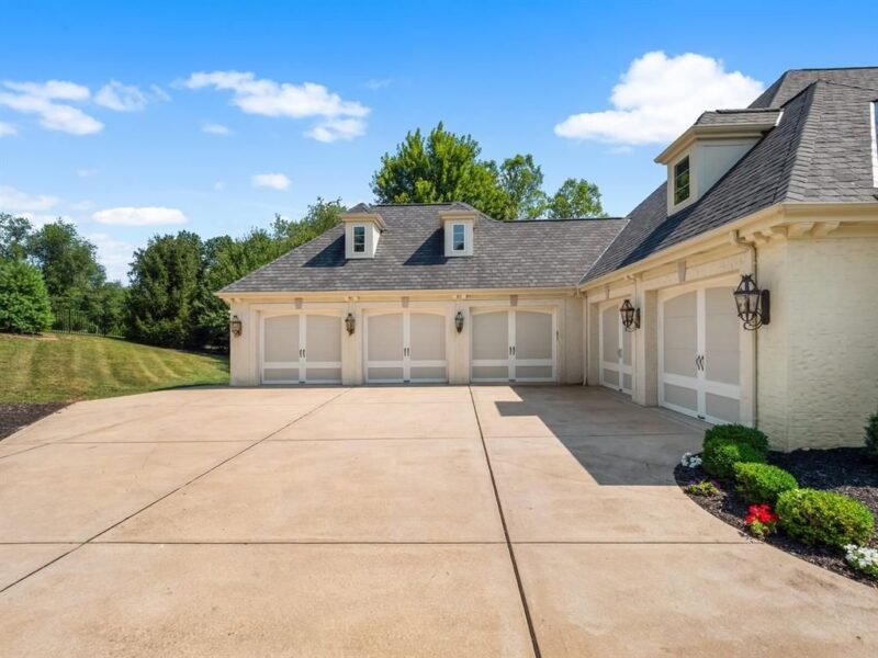 108 Carriage Hill DRIVE — photo 8