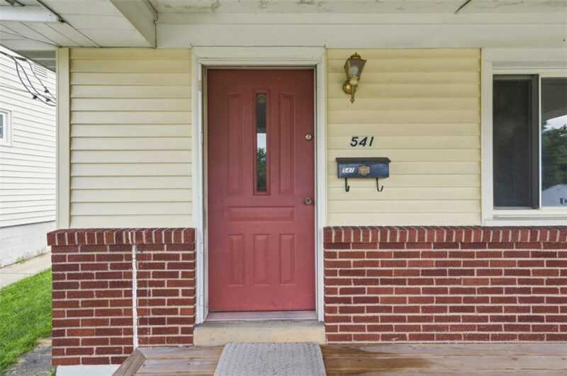 541 Arizona Dr — photo 4