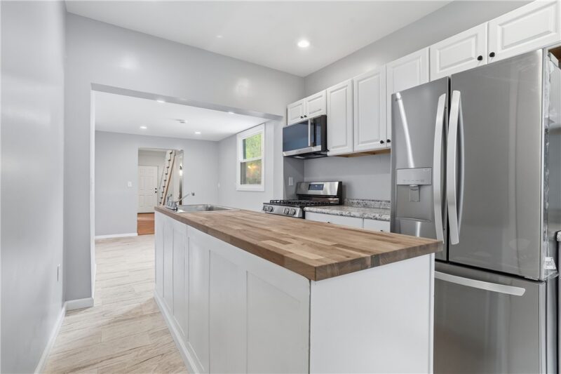 318 Brown Ave — photo 6