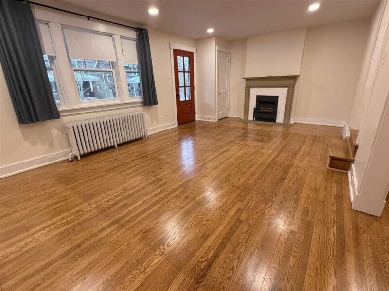 319 Carnegie Pl — photo 2