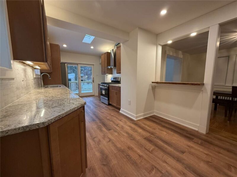 319 Carnegie Pl — photo 5