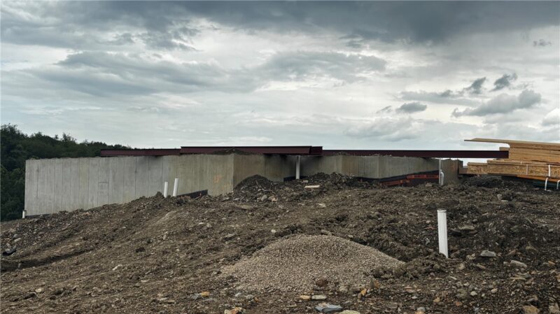 258 Oliver Drive — photo 5