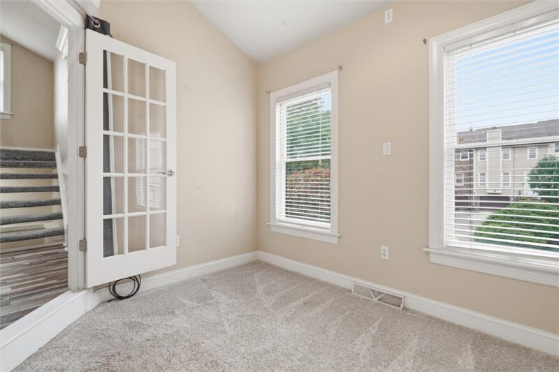 212 Spring Run Dr 212 — photo 5