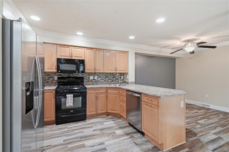 212 Spring Run Dr 212 — photo 7