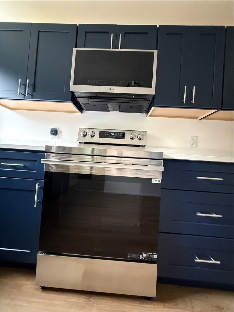205 Rankin Blvd — photo 8