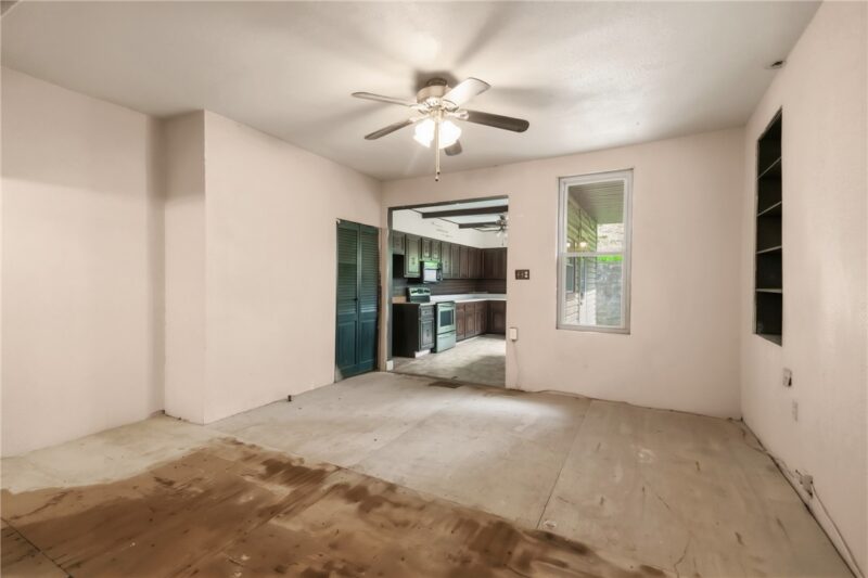 5308 Holmes St — photo 8