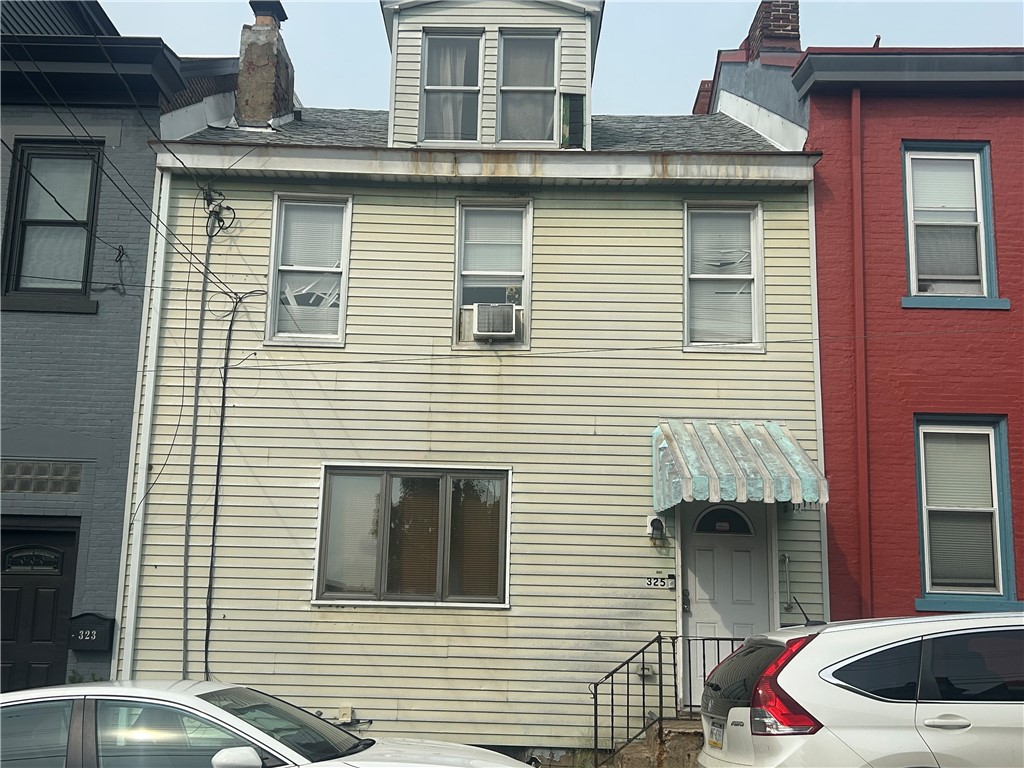 325 44th Street — photo 1