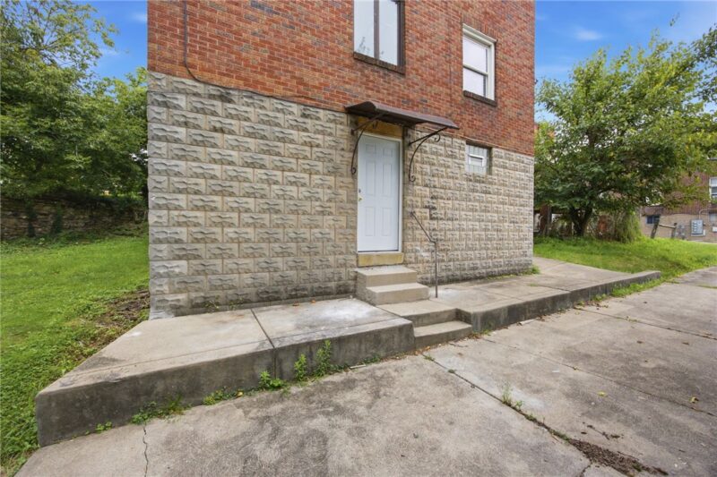 2960 Churchview Ave — photo 5