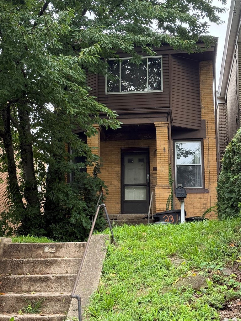 231 Trowbridge St — photo 1