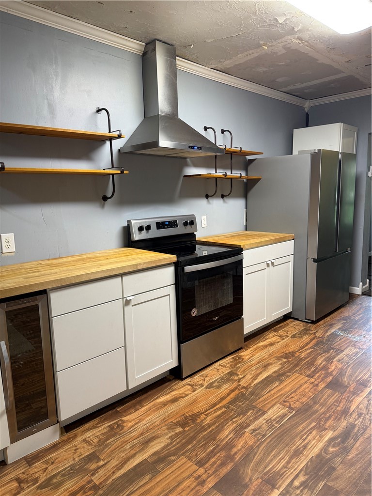 231 Trowbridge St — photo 3