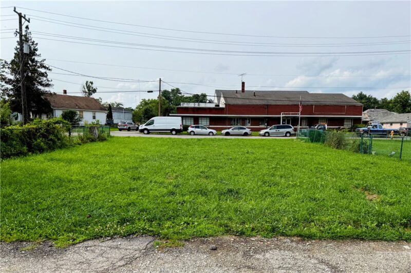 1100 Fayette St — photo 3