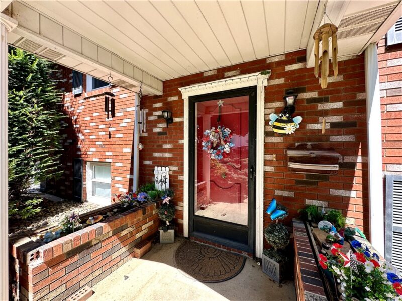 1619 Stanton Ave — photo 3