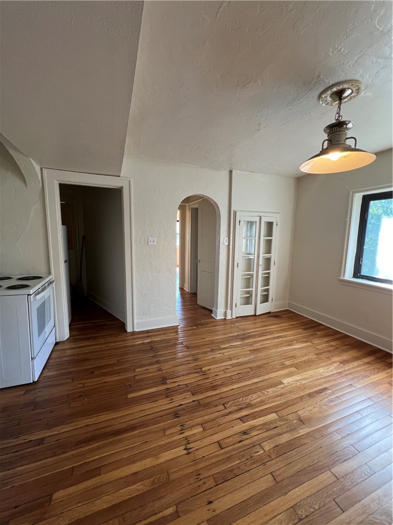 2251 Brownsville Rd — photo 5