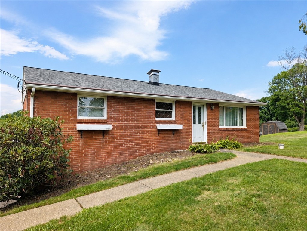 124 Tanglewood Dr — photo 1