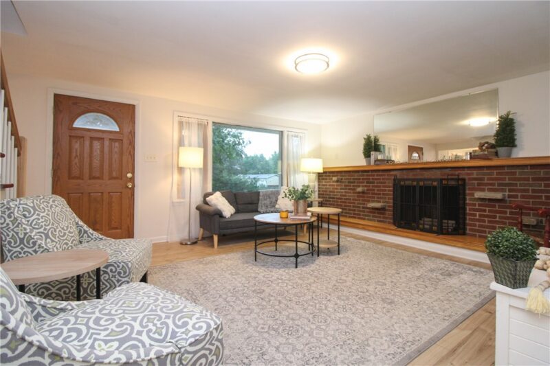 124 Georgetown Rd — photo 3