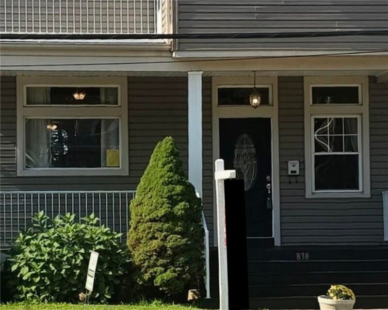 838 Taylor Ave — photo 2