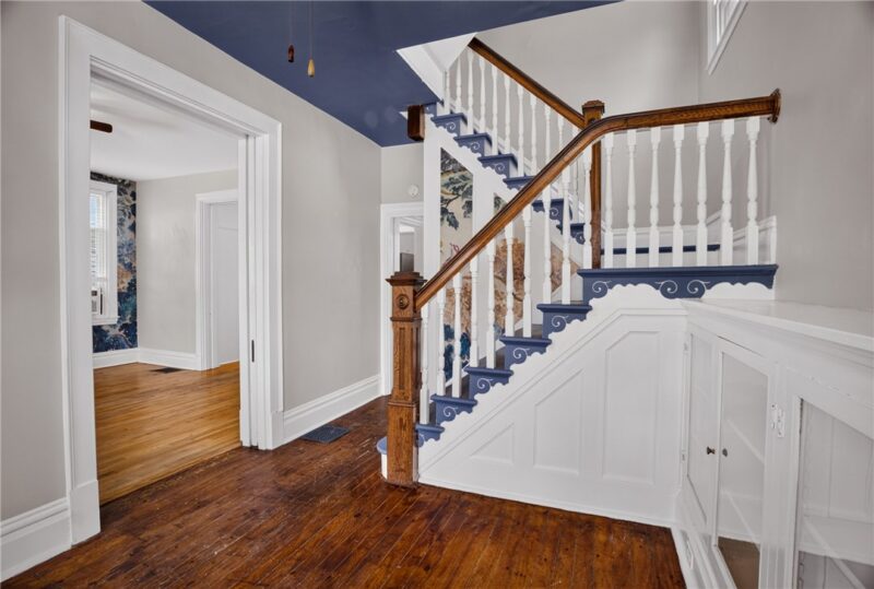 838 Taylor Ave — photo 5
