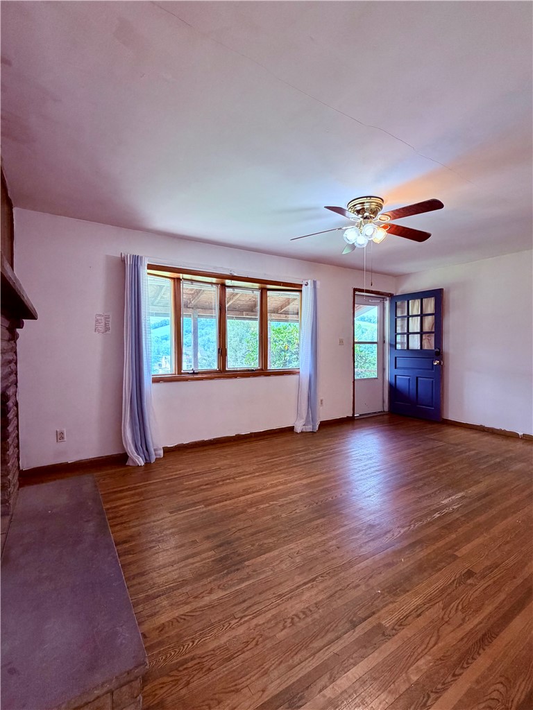 120 3rd Street — photo 3