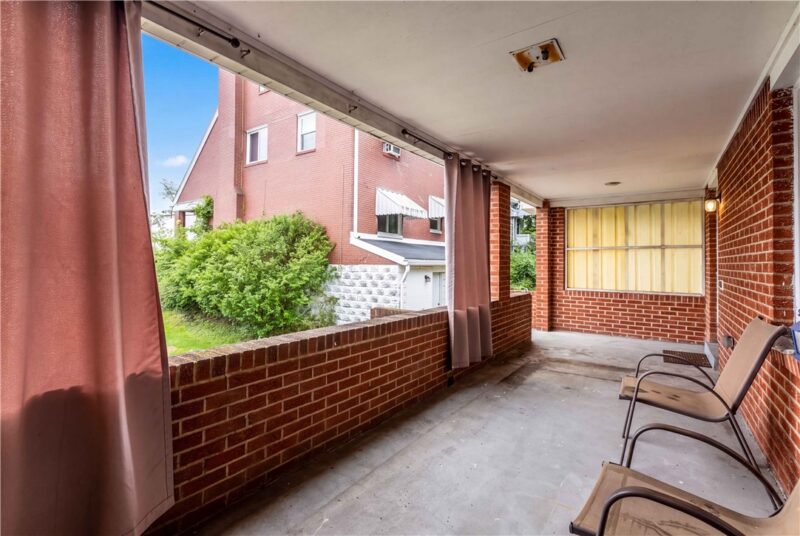 7913 Lloyd Ave — photo 5