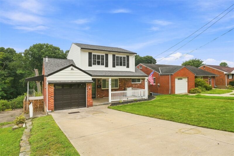 779 Darlington St — photo 2