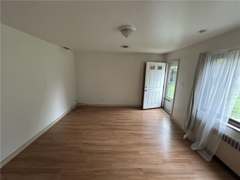 6944 Shannon Rd — photo 4