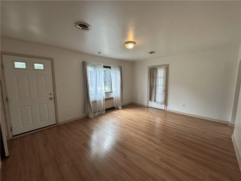 6944 Shannon Rd — photo 5