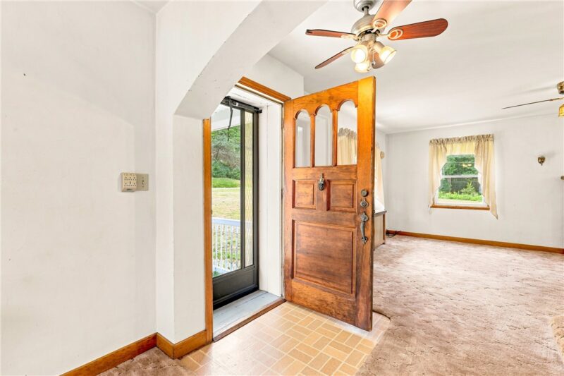 488 Bloom Rd — photo 4