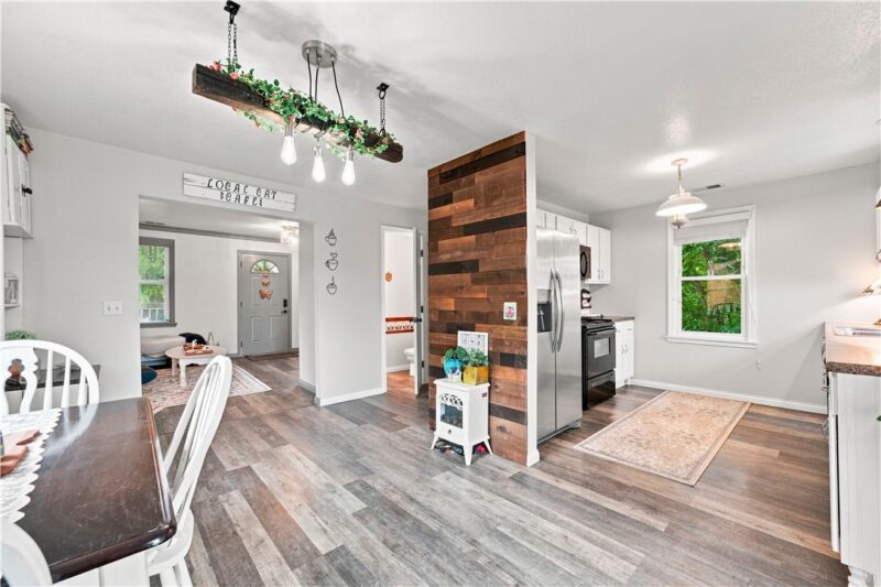120 Morton Avenue — photo 7